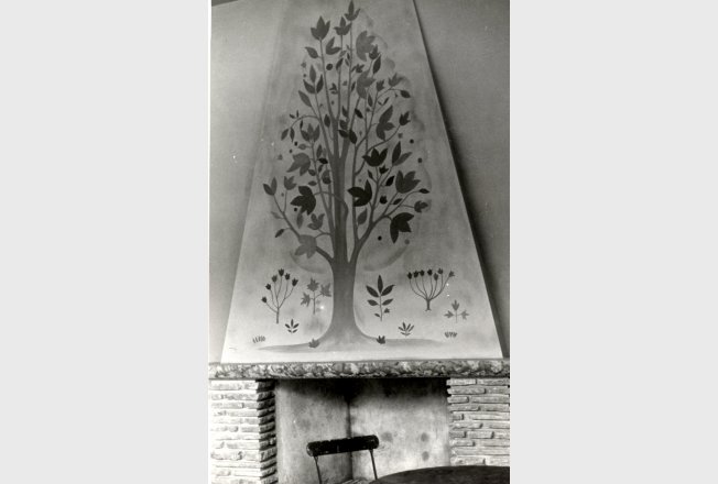 Decoration of the Tennis club mantelpiece Trento, about 1938-1940.